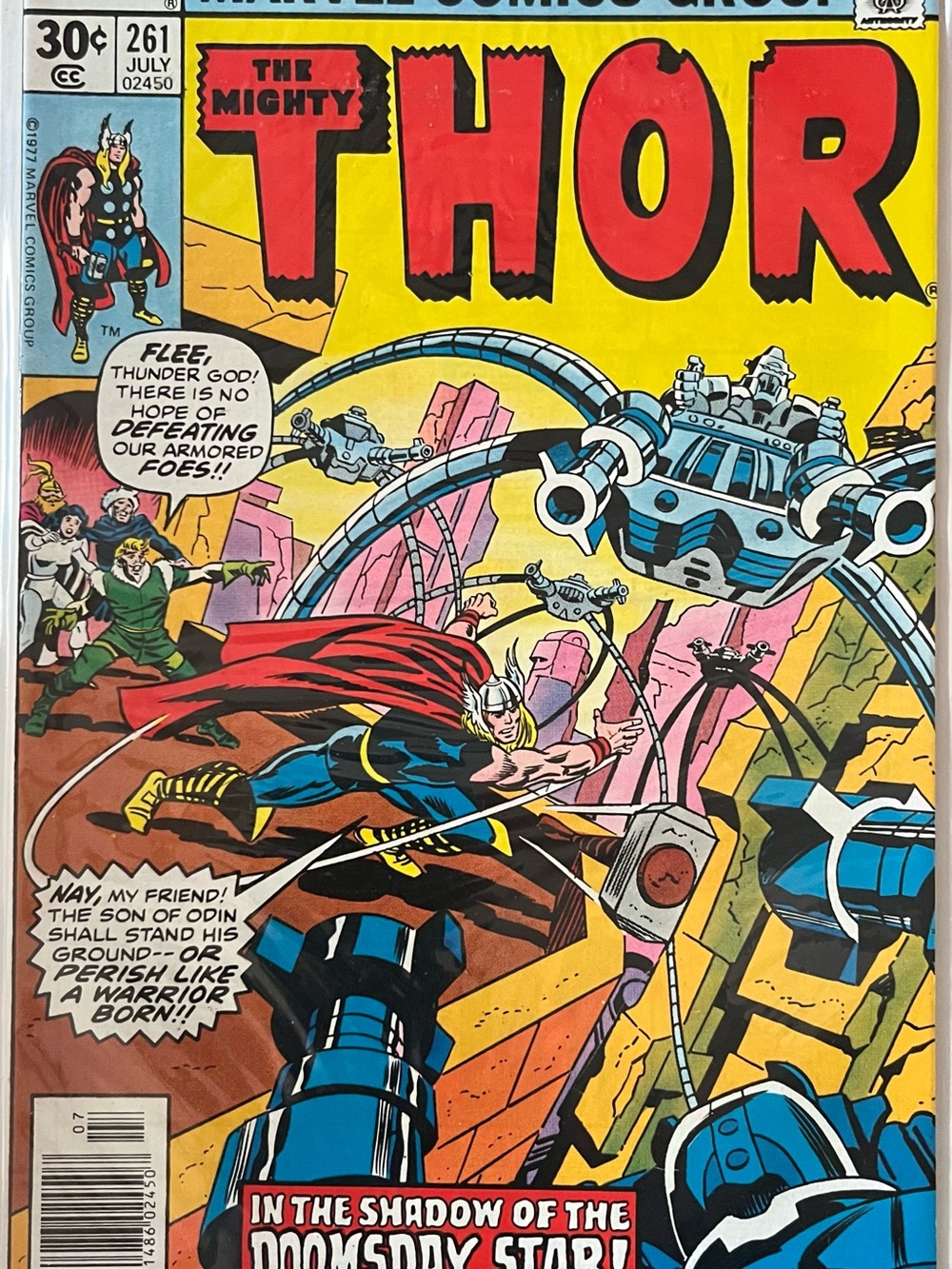 Marvel The Mighty Thor 2 comic book set